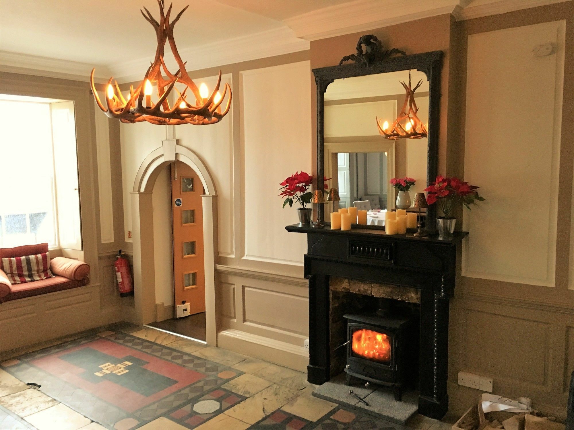 The Highworth Hotel 스윈던 외부 사진